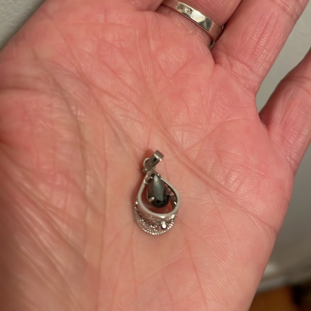 Marcasite And beautiful sterling filigree setting - NWOT